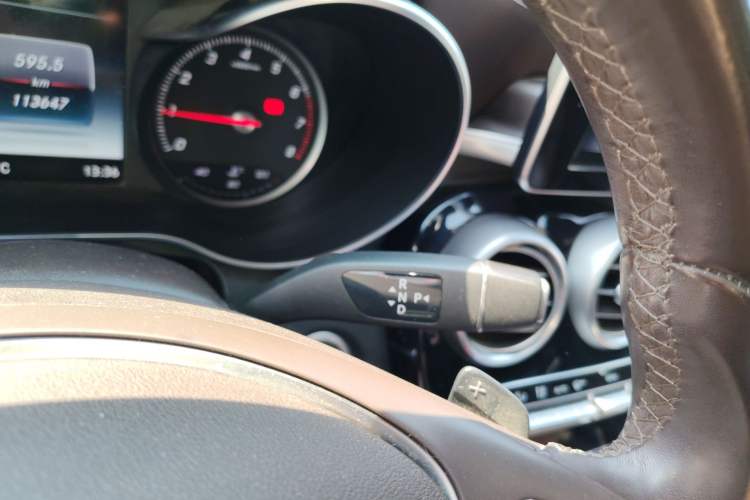 Used Mercedes-Benz GLC Coupe 2018 GLC 200 4MATIC Coupe SUV Gear Lever