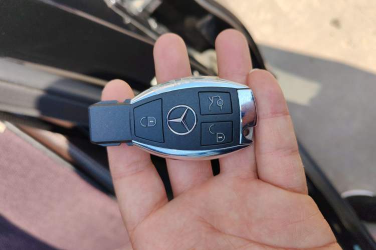 Used Mercedes-Benz GLC Coupe 2018 GLC 200 4MATIC Coupe SUV Interior 1