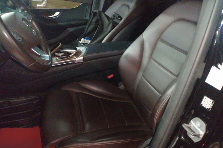 Used Mercedes-Benz GLC Coupe 2018 GLC 260 4MATIC Coupe SUV Left Front Seat