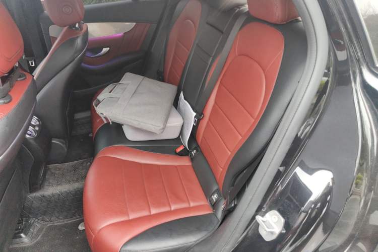 Used Mercedes-Benz GLC Coupe 2018 GLC 200 4MATIC Coupe SUV Left Rear Seat