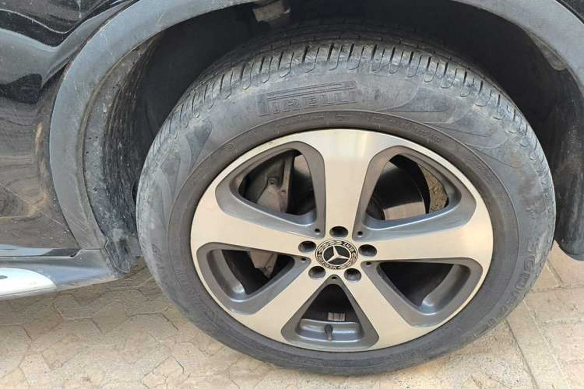Used Mercedes-Benz GLC Coupe  Right Front Wheel Hub