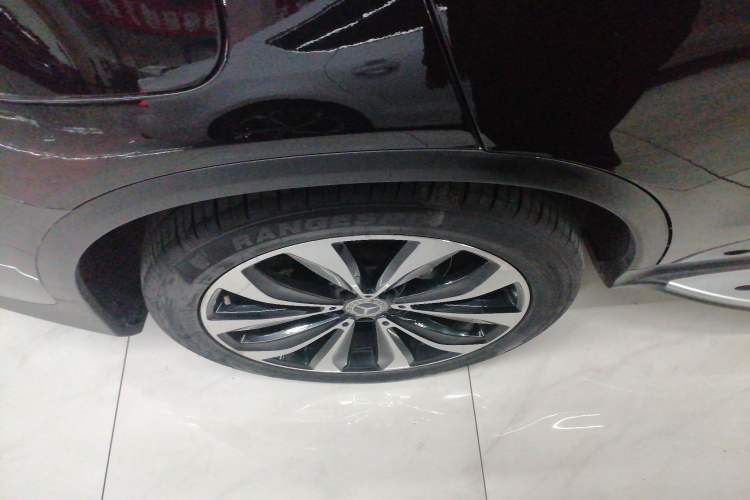 Used Mercedes-Benz GLC Coupe 2018 GLC 260 4MATIC Coupe SUV Right Rear Wheel Hub