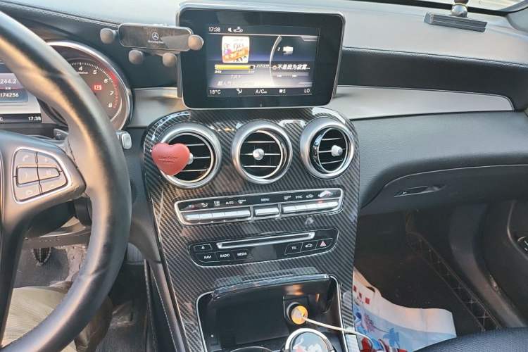 Used Mercedes-Benz GLC Coupe 2018 GLC 200 4MATIC Coupe SUV Audio And AC Panel