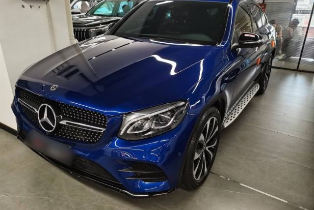 Ojetý Mercedes-Benz GLC Coupe 2018 GLC 260 4MATIC Coupe SUV