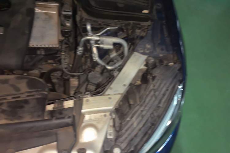 Used Mercedes-Benz GLC Coupe 2018 GLC 200 4MATIC Coupe SUV Engine Bay Left