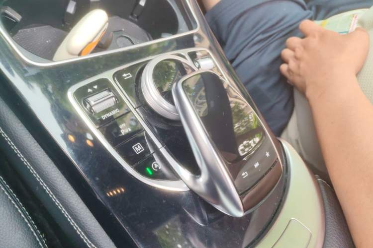 Used Mercedes-Benz GLC Coupe 2018 GLC 200 4MATIC Coupe SUV Gear Lever