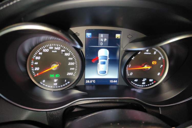 Used Mercedes-Benz GLC Coupe 2018 GLC 260 4MATIC Coupe SUV Instrument Cluster