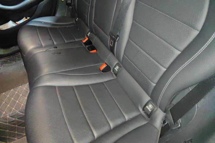 Used Mercedes-Benz GLC Coupe 2018 GLC 260 4MATIC Coupe SUV Left Rear Seat