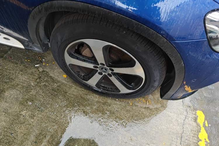 Used Mercedes-Benz GLC Coupe 2018 GLC 200 4MATIC Coupe SUV Right Front Wheel Hub