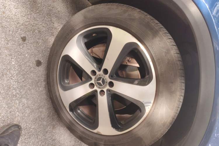 Used Mercedes-Benz GLC Coupe 2018 GLC 200 4MATIC Coupe SUV Right Front Wheel Hub