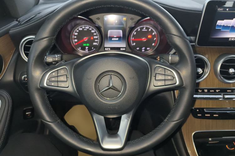 Used Mercedes-Benz GLC Coupe 2018 GLC 260 4MATIC Coupe SUV Steering Wheel