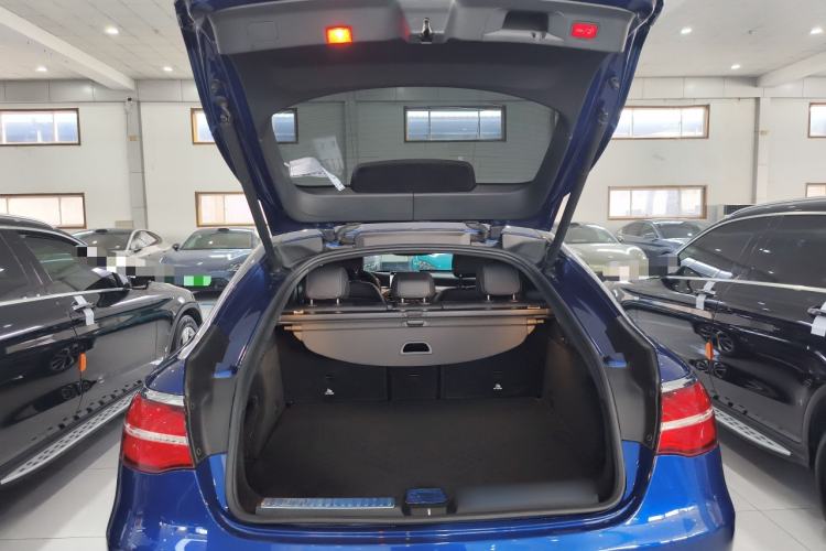 Used Mercedes-Benz GLC Coupe 2018 GLC 260 4MATIC Coupe SUV Trunk