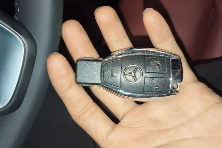 Used Mercedes-Benz GLC Coupe 2018 GLC 200 4MATIC Coupe SUV Vehicle Key