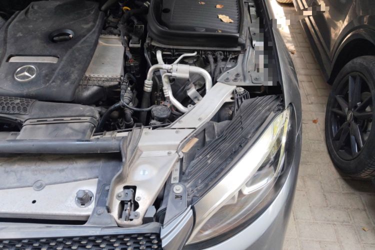Used Mercedes-Benz GLC Coupe 2018 GLC 200 4MATIC Coupe SUV Engine Bay Left