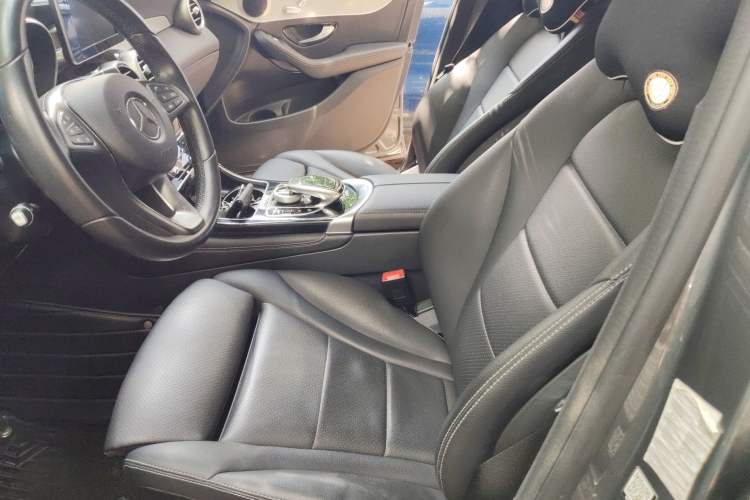 Used Mercedes-Benz GLC Coupe 2018 GLC 200 4MATIC Coupe SUV Left Front Seat