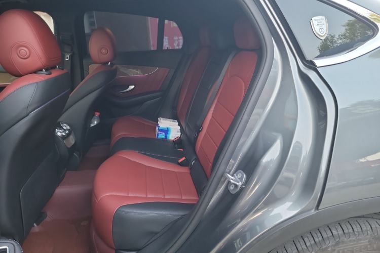 Used Mercedes-Benz GLC Coupe 2018 GLC 260 4MATIC Coupe SUV Left Rear Seat