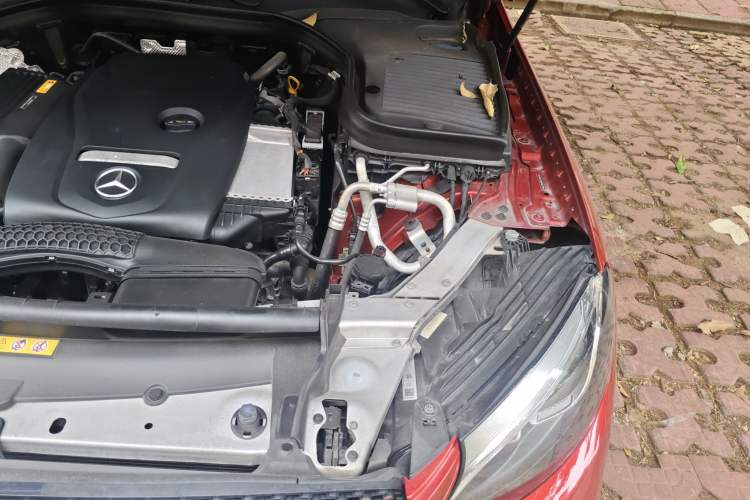 Used Mercedes-Benz GLC Coupe 2018 GLC 260 4MATIC Coupe SUV Engine Bay Left