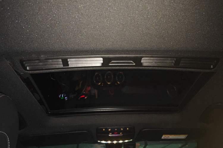 Used Mercedes-Benz GLC Coupe 2018 GLC 200 4MATIC Coupe SUV Headliner