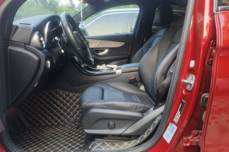 Used Mercedes-Benz GLC Coupe 2018 GLC 200 4MATIC Coupe SUV Left Front Seat
