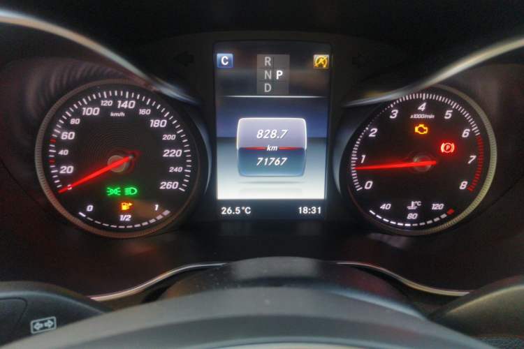 Used Mercedes-Benz GLC Coupe 2018 GLC 200 4MATIC Coupe SUV Odometer Close Up