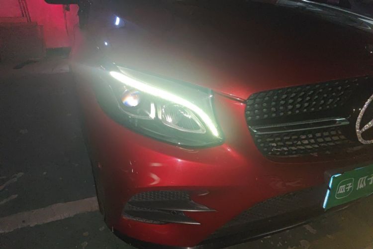 Used Mercedes-Benz GLC Coupe 2018 GLC 200 4MATIC Coupe SUV Right Front Headlight