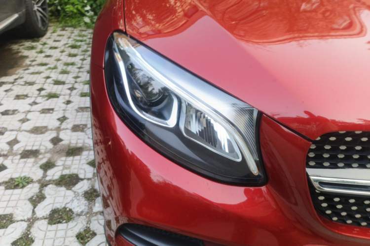 Used Mercedes-Benz GLC Coupe 2018 GLC 200 4MATIC Coupe SUV Right Front Headlight
