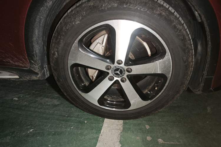 Used Mercedes-Benz GLC Coupe 2018 GLC 200 4MATIC Coupe SUV Right Front Wheel Hub