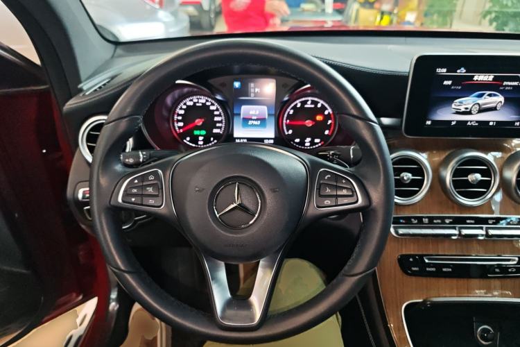 Used Mercedes-Benz GLC Coupe 2018 GLC 260 4MATIC Coupe SUV Steering Wheel