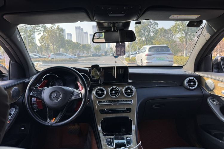 Used Mercedes-Benz GLC Coupe 2018 GLC 260 4MATIC Coupe SUV Audio And AC Panel