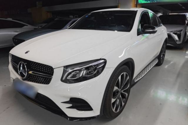 Używany Mercedes-Benz GLC Coupe 2018 GLC 260 4MATIC Coupe SUV