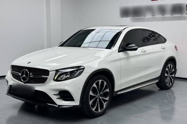 Used Mercedes-Benz GLC Coupe 2018 GLC 260 4MATIC Coupe SUV