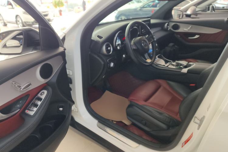 Used Mercedes-Benz GLC Coupe 2018 GLC 200 4MATIC Coupe SUV Driver Seat