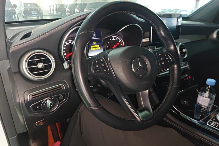 Used Mercedes-Benz GLC Coupe 2018 GLC 200 4MATIC Coupe SUV Driver Seat