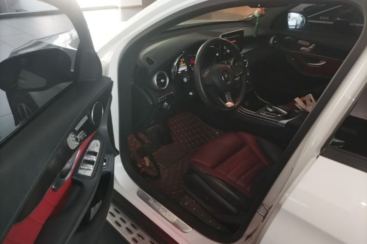 Used Mercedes-Benz GLC Coupe 2018 GLC 300 4MATIC Coupe SUV Driver Seat