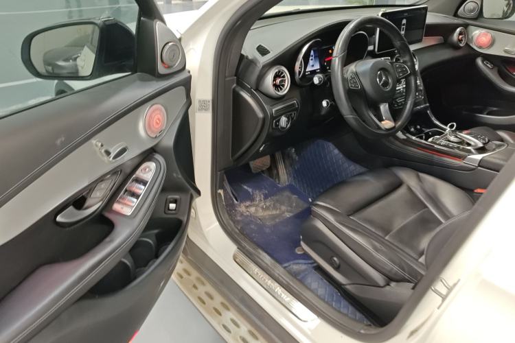 Used Mercedes-Benz GLC Coupe 2018 GLC 200 4MATIC Coupe SUV Driver Seat