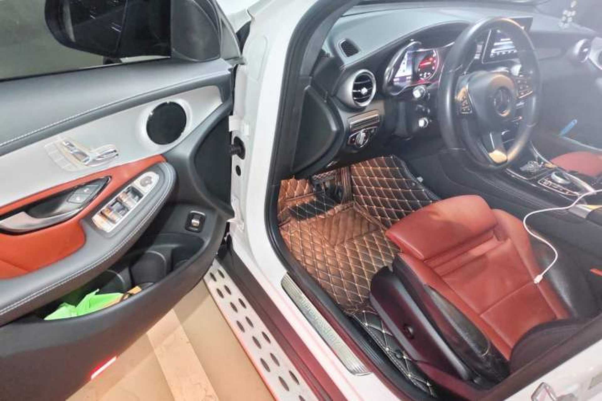 Used Mercedes-Benz GLC Coupe 2018 GLC 200 4MATIC Coupe SUV Driver Seat