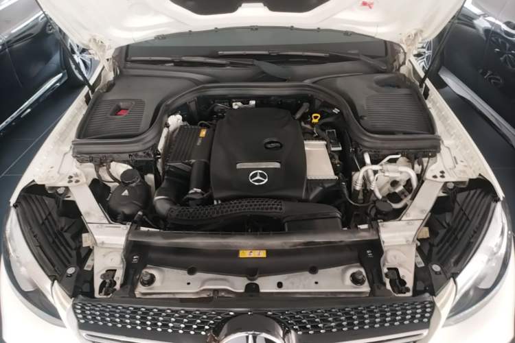 Used Mercedes-Benz GLC Coupe 2018 GLC 300 4MATIC Coupe SUV Engine Bay