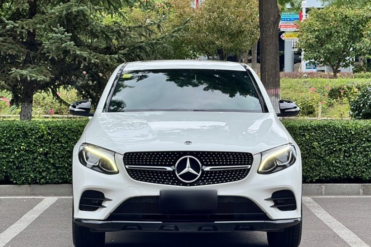 Used Mercedes-Benz GLC Coupe 2018 GLC 200 4MATIC Coupe SUV Exterior 1
