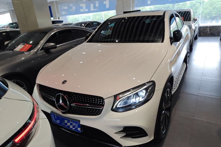 Used Mercedes-Benz GLC Coupe 2018 GLC 260 4MATIC Coupe SUV Exterior 1