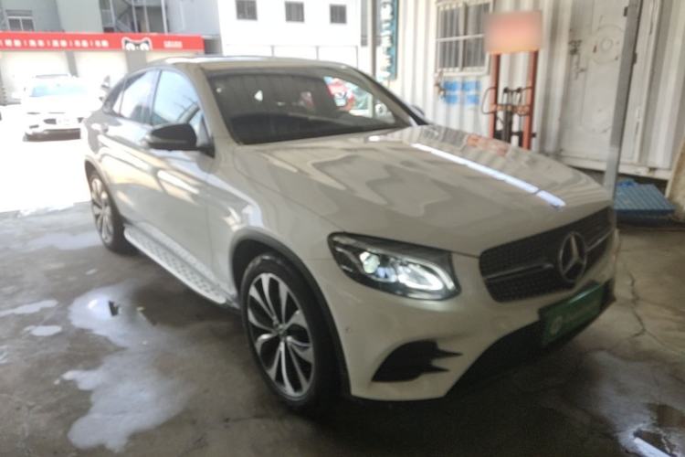 Used Mercedes-Benz GLC Coupe 2018 GLC 260 4MATIC Coupe SUV Exterior 1