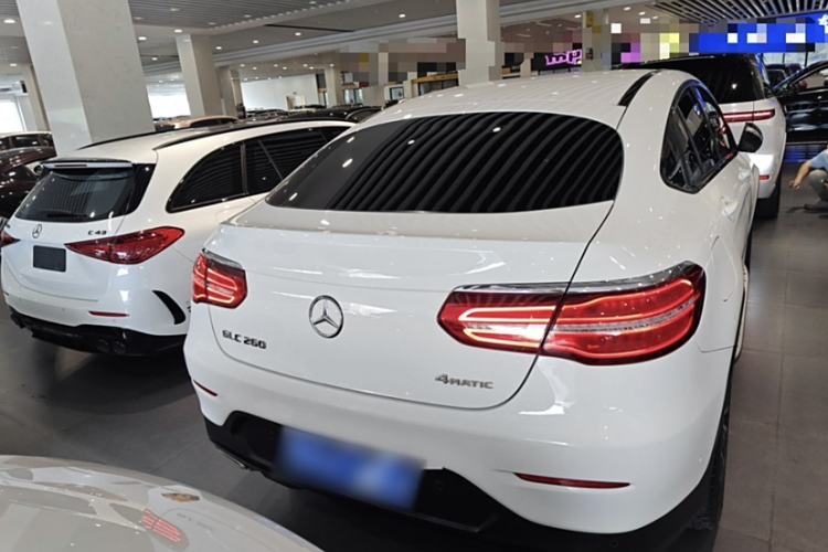 Used Mercedes-Benz GLC Coupe 2018 GLC 260 4MATIC Coupe SUV Exterior 3