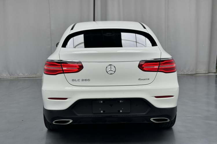 Used Mercedes-Benz GLC Coupe 2018 GLC 260 4MATIC Coupe SUV Exterior 4