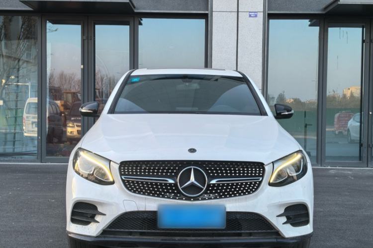 Used Mercedes-Benz GLC Coupe 2018 GLC 200 4MATIC Coupe SUV Exterior 8