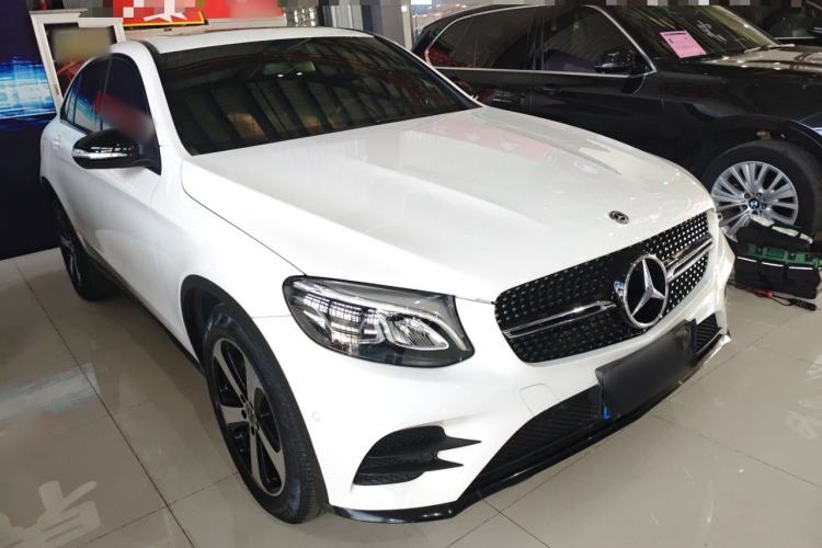 Used Mercedes-Benz GLC Coupe 2018 GLC 200 4MATIC Coupe SUV Front Right 45 Deg