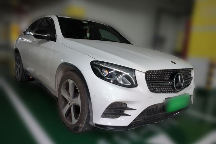 Used Mercedes-Benz GLC Coupe 2018 GLC 200 4MATIC Coupe SUV Front Right 45 Deg