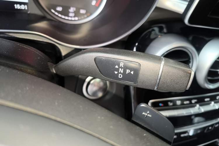 Used Mercedes-Benz GLC Coupe 2018 GLC 200 4MATIC Coupe SUV Gear Lever