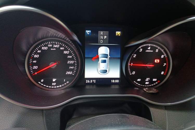 Used Mercedes-Benz GLC Coupe 2018 GLC 260 4MATIC Coupe SUV Instrument Cluster