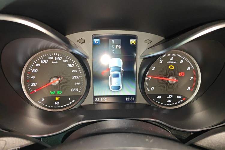 Used Mercedes-Benz GLC Coupe 2018 GLC 200 4MATIC Coupe SUV Instrument Cluster