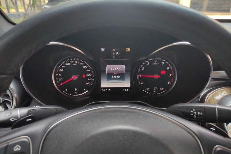Used Mercedes-Benz GLC Coupe 2018 GLC 260 4MATIC Coupe SUV Instrument Cluster