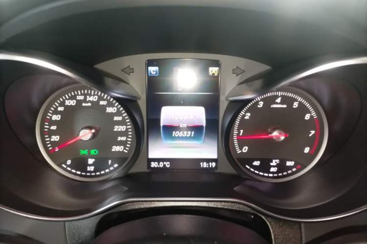 Used Mercedes-Benz GLC Coupe 2018 GLC 300 4MATIC Coupe SUV Instrument Cluster